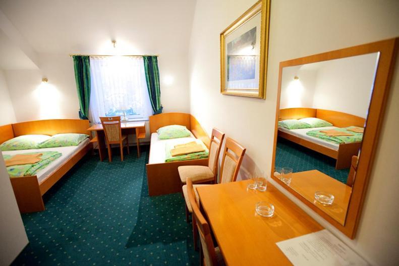 Hotel Korona Slubice  Exterior photo